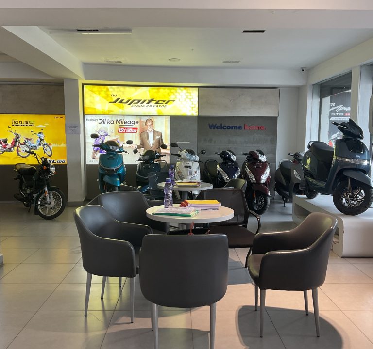 TVs-showroom.zip - 2.jpeg